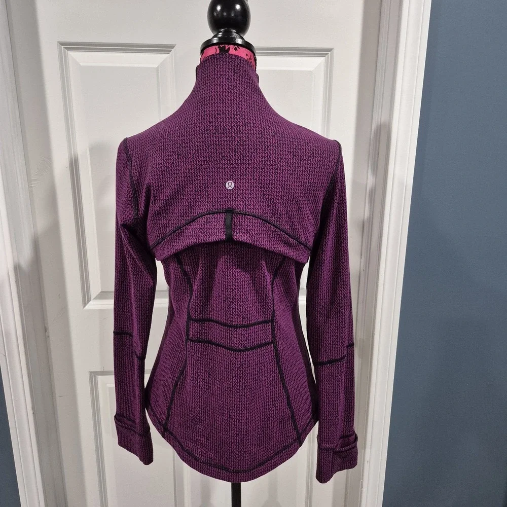 Lululemon Define Jacket Womens 10 Deep Fuschia Teeny Tooth Fitted Fall Hiking